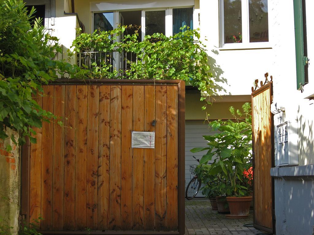 Die Sprachpension - The Language Guesthouse Vogtsburg Exterior foto